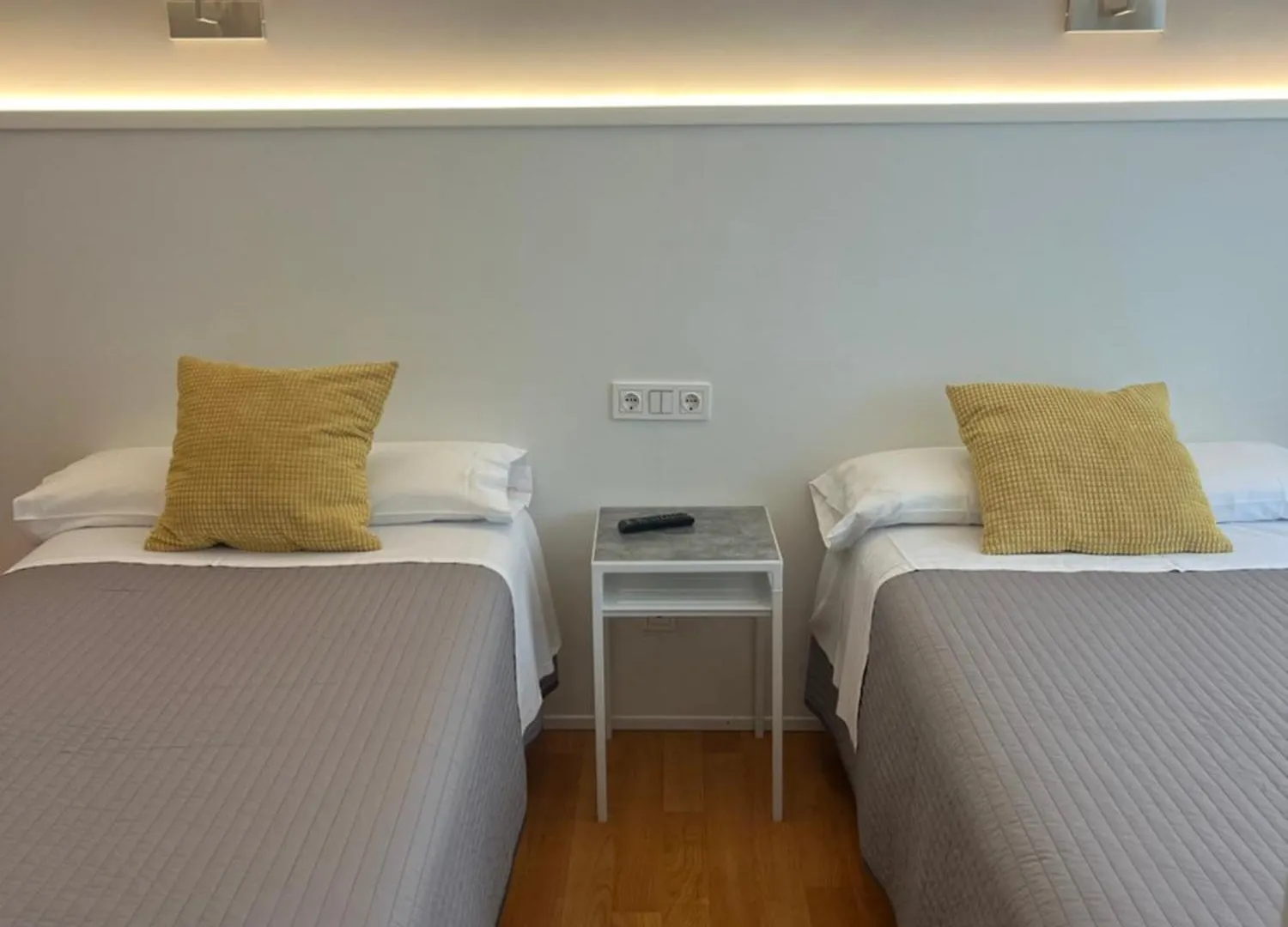 Pension Lizaso Irun 2*,  Spain