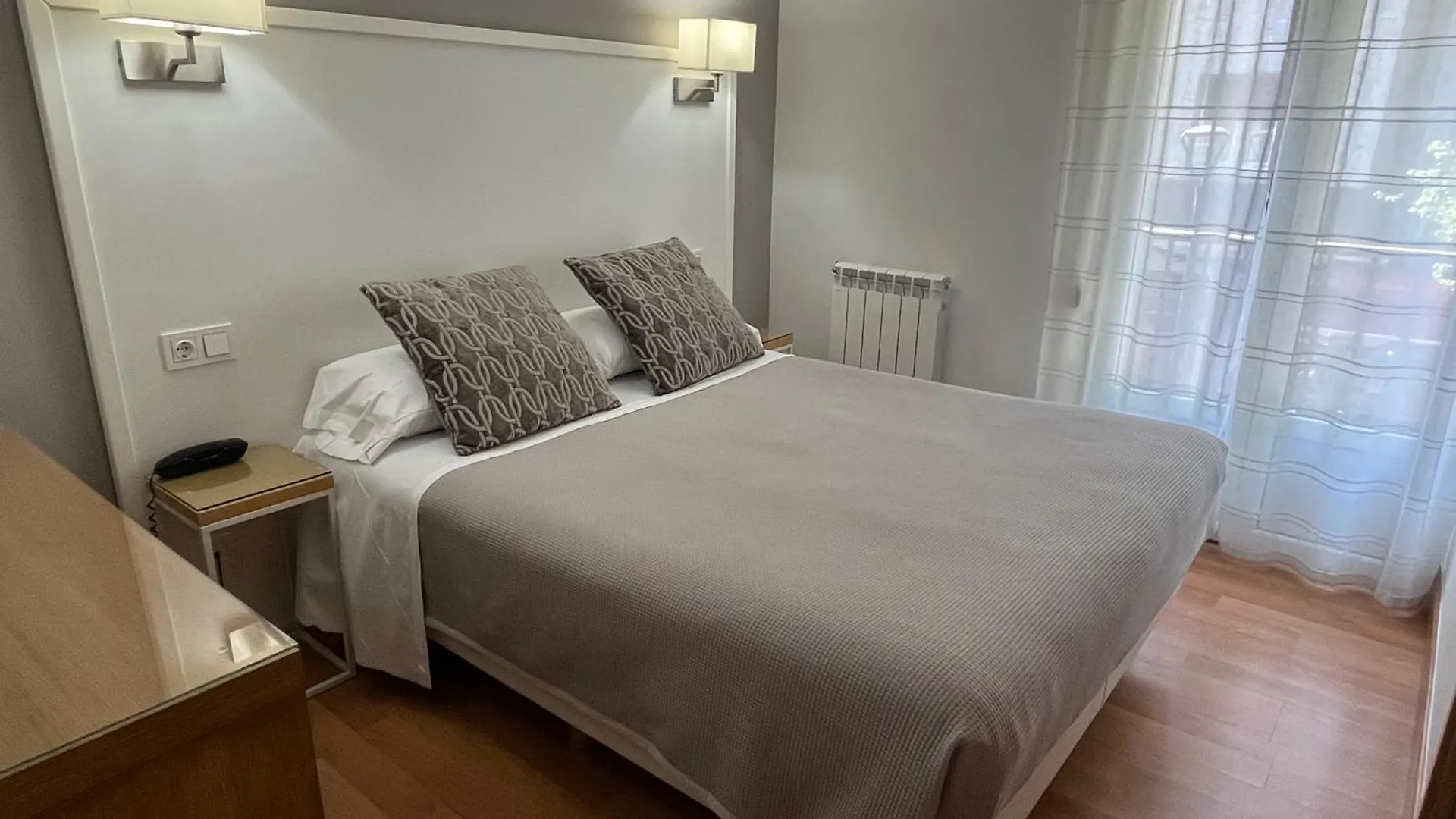 Pension Lizaso Irun Spain